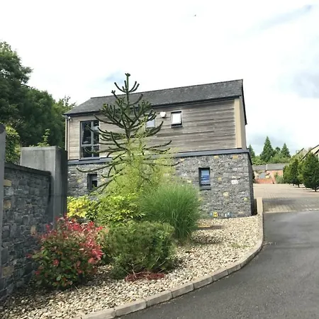 On Farnham Estate *