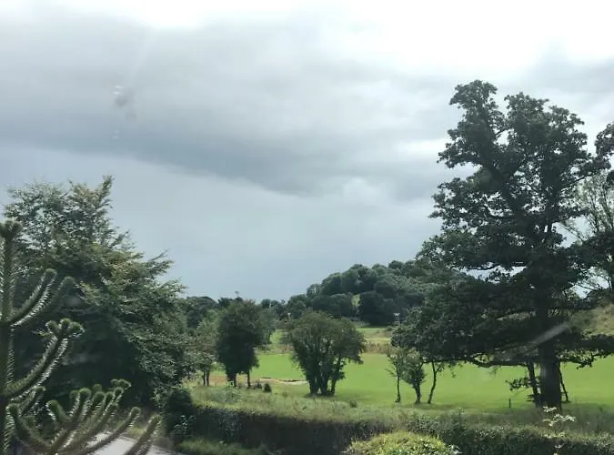 別荘 On Farnham Estate キャヴァン